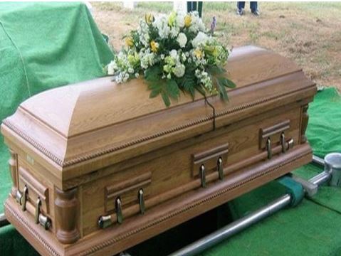 Mơ Thấy Quan Tài Khiến Sợ Hãi: Ý Nghĩa Và Cách Hóa Giải 2 Mơ thấy quan tài khiến sợ hãi: Ý nghĩa thực sự và điềm báo phổ biến