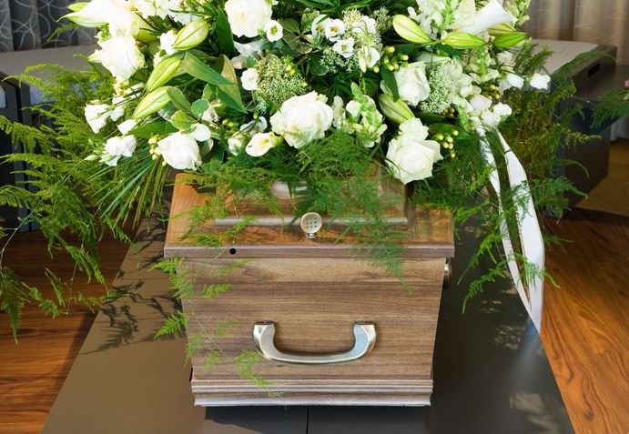 Mơ thấy quan tài và cảm giác bình an: Giải mã ý nghĩa sâu xa